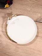 УЦЕНКА Блюдо сервировочное круглое «Белые каллы» белое с золотом. нержавеющая сталь 21×21.5×4 см 1 10956452