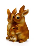 Садовая фигура из полистоуна «Семья зайцев», 26×17×13 см 10918779