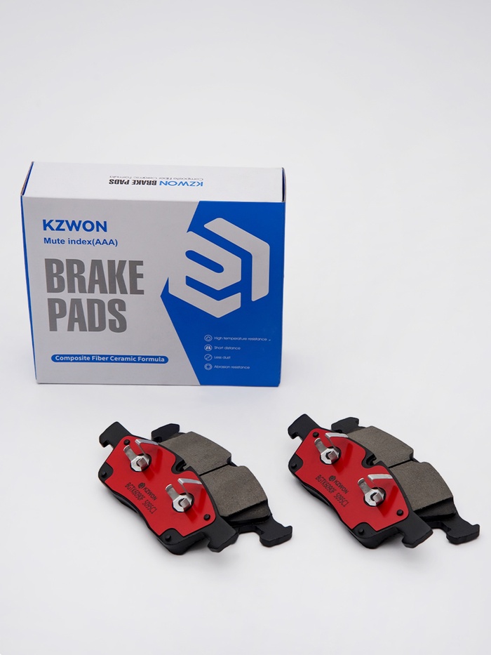 Тормозные колодки (передние) Jeep Grand Cherokee 3.6L 2AMV3369AA BGTK6090F