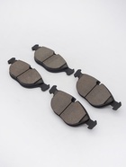 Тормозные колодки (передние) Volkswagen Golf 1.6L 8d=0698151D BGTK6094F - Фото 3