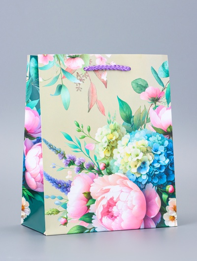 Пакет подарочный ламинированный «Цветы и Радость» 18×22.3×10 см