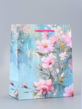 Пакет подарочный ламинированный «Цветочная эстетика» 18×22.3×10 см