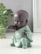 Сувенир полистоун "Маленький будда - кунг-фу" зелёно-коричневый 6,8х7,5х11 см - фото 61086888