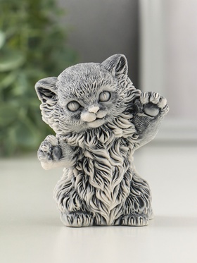 Фигурка «Котенок с растопыренными лапами», 8 см