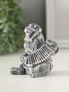 Фигурка «Медведь играет на гармошке», 6.3 см - фото 61613965