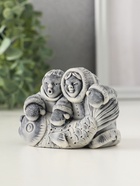 Фигурка «Два рыбака с большой рыбиной», 5.8 см - фото 61614024