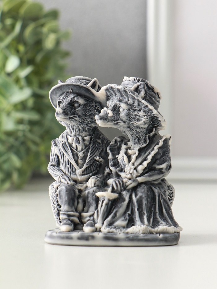 Фигурка «Лисы - Пара на диване», 8.3 см - Фото 1