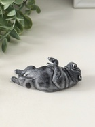 Фигурка «Бульдог лежит на спине», 3.5 см - Фото 4