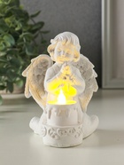 Фигурка светящаяся полистоун «Белоснежный ангел с двухъярусным тортом», 7.7×8.5×11.5 см - фото 809343904