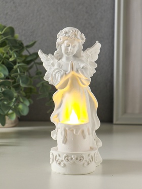 Фигурка светящаяся полистоун «Белоснежная девушка-ангел с тортом», 7.6×8.5×16.3 см