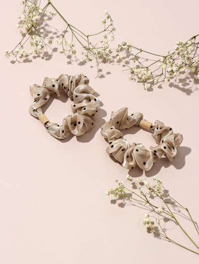 Резинки для волос QF «Летиция», набор 2 шт., 7 см, бежевые