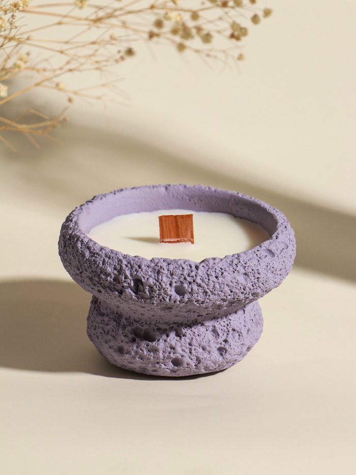 Свеча в подсвечнике вулканическом «Чаша», деревянный фитиль, сиреневая, 9.3×9.3×5.5 см - Фото 1