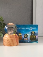 Сувенир стекло свет "Шар. Космонавт на месяце" 6хLED шар d=6 см, крутится, USB 7х7х10 см - фото 61953420