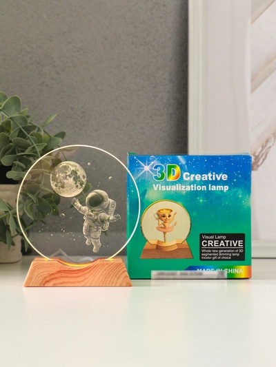 Световая фигурка стекло «Диск. Голограмма: Полёт космонавта», 5×LED, d=10 см, USB, 10×4×11.4 см