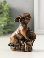 Фигура "Заяц на деньгах", высота 10 см, цвет винтажная бронза - фото 809347787