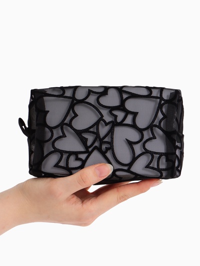 Косметичка квадратная Black beauty, с рисунком, на молнии, чёрная
