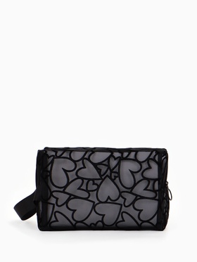 Косметичка дор Сердца 21*9,5*13, отд на молнии, черный