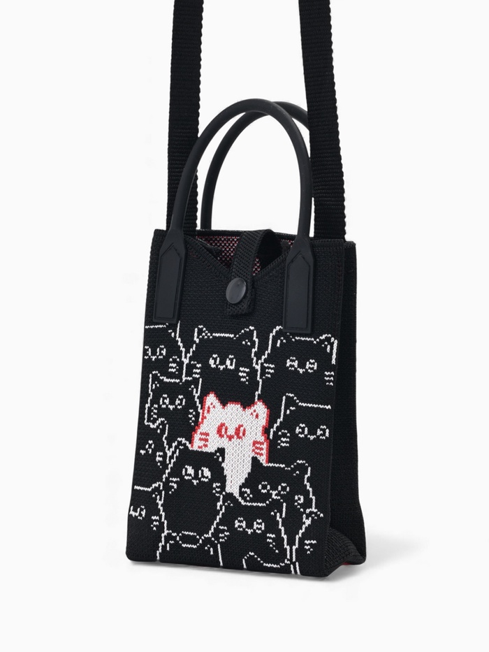 Сумка для телефона «Котики», на кнопке, с длинным ремнём, чёрная - Фото 1