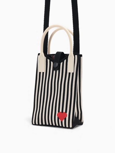 Сумка для телефона «Сердечко», на кнопке, с длинным ремнём, белая, чёрная