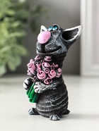 Фигура "Кот с цветами" 8 см - фото 61954876