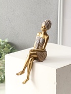 Фигура настольная полистоун «Девушка в банном полотенце», на полку, 7.5×9×19.5 см - Фото 4