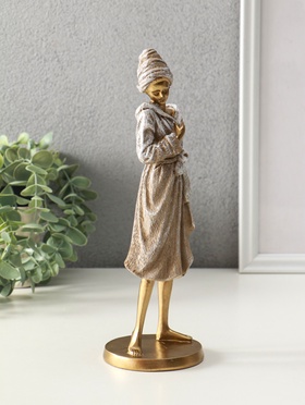 Фигура полистоун «Девушка в банном халате», 8.5×8.5×25 см