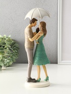 Фигура полистоун «Папа, мама и малыш в вязанных нарядах, под зонтом», 8.5×9.5×25.5 см - Фото 4