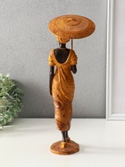 Сувенир полистоун "Африканка в горчичном наряде с зонтом" 11,5х11,5х36,5 см - фото 61955189