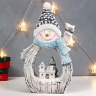 УЦЕНКА Сувенир керамика свет «Снеговик с птицей и зимним домиком, срез дерева» 41×25×9 см - Фото 4