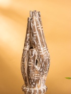 УЦЕНКА Сувенир "Рука" дерево 12х12х49 +/-1 см, цв. бежевый 10966862