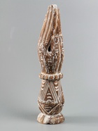 УЦЕНКА Сувенир "Рука" дерево 12х12х49 +/-1 см, цв. бежевый 10966862