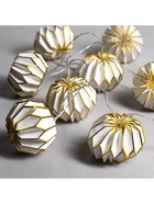 УЦЕНКА Гирлянда «Нить» 2 м с насадками «Белый фонарик», IP20, прозрачная нить, 10 LED, от батареек AAх2, свечение тёплое белое 10967706