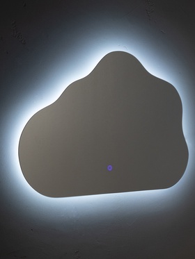 Зеркало настенное сенсорное «Облако», с LED – подсветкой, фигурное, 69×49 см