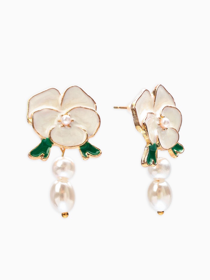 Серьги «Цветок кувшинки», белые в золоте - Фото 1