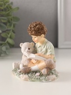 УЦЕНКА Сувенир полистоун "Кудрявый мальчишка читает книжку медвежонку" 9х7х9 см - фото 14998406