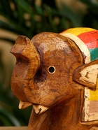 УЦЕНКА Сувенир «Слонёнок» дерево 11×5×9 см, цв. бежевый 10969786