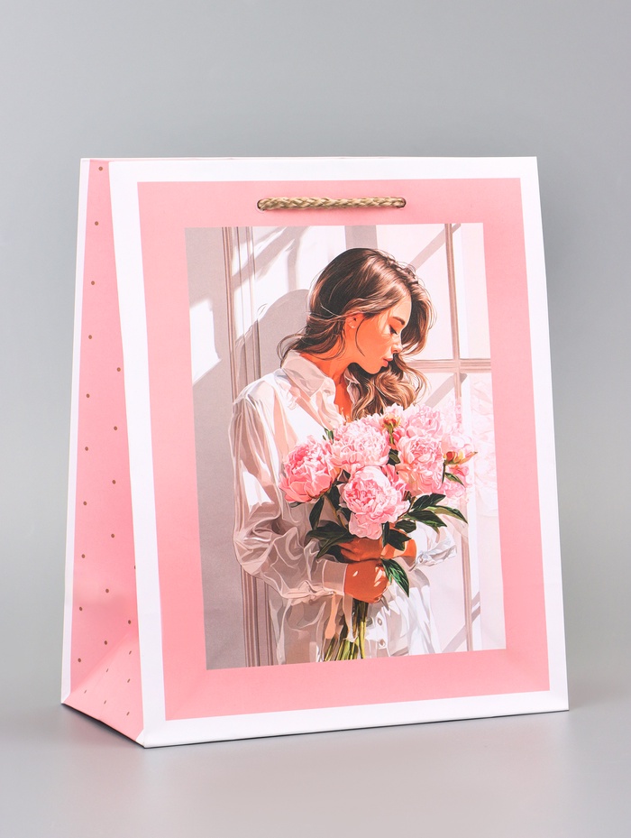 Пакет подарочный ламинированный вертикальный «Самой нежной», 18×22.3×10 см - Фото 1