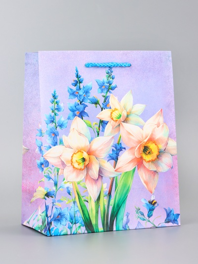 Пакет подарочный ламинированный вертикальный «Фиолетовое чудо», 18×22.3×10 см