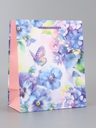 Пакет подарочный ламинированный вертикальный «Мир фиалок», 18?22.3?10 см (комплект 2 шт) - фото 63634191