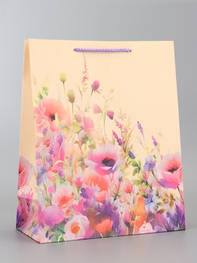 Пакет подарочный ламинированный вертикальный «Прогулка по лугу», 26×12×32 см 10961831