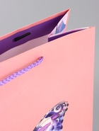 Пакет подарочный ламинированный вертикальный «Портрет бабочки» 26×12×32 см - Фото 6