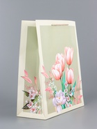 Пакет подарочный ламинированный вертикальный «Магия красоты», 26×12×32 см 10961841