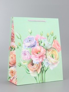 Пакет подарочный ламинированный вертикальный «Цветочный вальс», 26×12×32 см 10961843