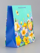 Пакет подарочный ламинированный вертикальный «Цветочная панорама», 26×12×32 см 10961845