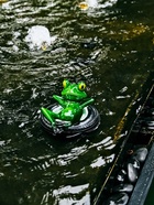 Садовая фигура 14 х 13 х 9,5 см "Лягушка в шине" Водоплавающая 10924234