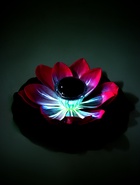 Садовый светильник для водоемов 28 х 28 х 9 см на солнечной бат-е "Лотос" лиловый N009 10933414