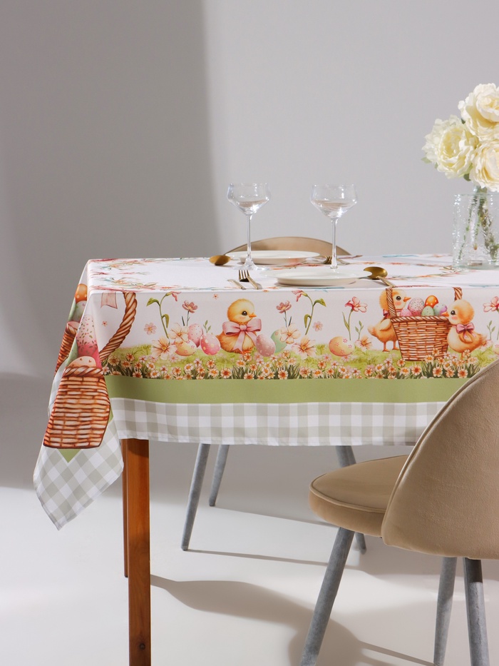 Скатерть на стол «Доляна. Пасхальные цыплята» 145×180±3 см