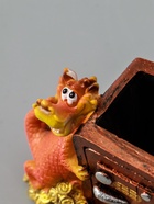 УЦЕНКА Сувенир полистоун карандашница "Дракоша у сейфа с монетами" 7.5х6.5х7,5 см 10971017