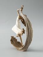 УЦЕНКА Сувенир полистоун "Лёгкость" бронза, песочно-белый 17,5х7,5х29 см - фото 14999145