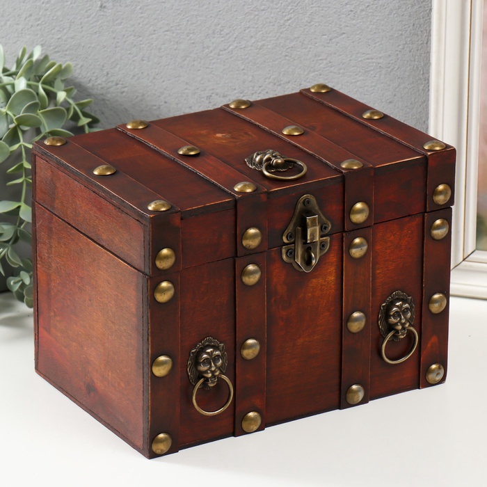 УЦЕНКА Шкатулка сундук дерево «Лев. С заклёпками» коричневая 21.8×15.5×15 см - Фото 1